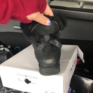 need to be wiped down but good condition .